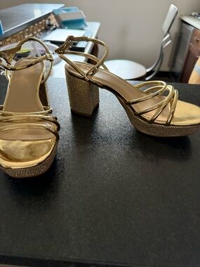 Mix No. 6 Gold Strappy Platform Block Heels